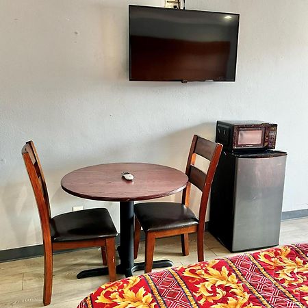 Aqua Inn Motel Эль-Монте Экстерьер фото