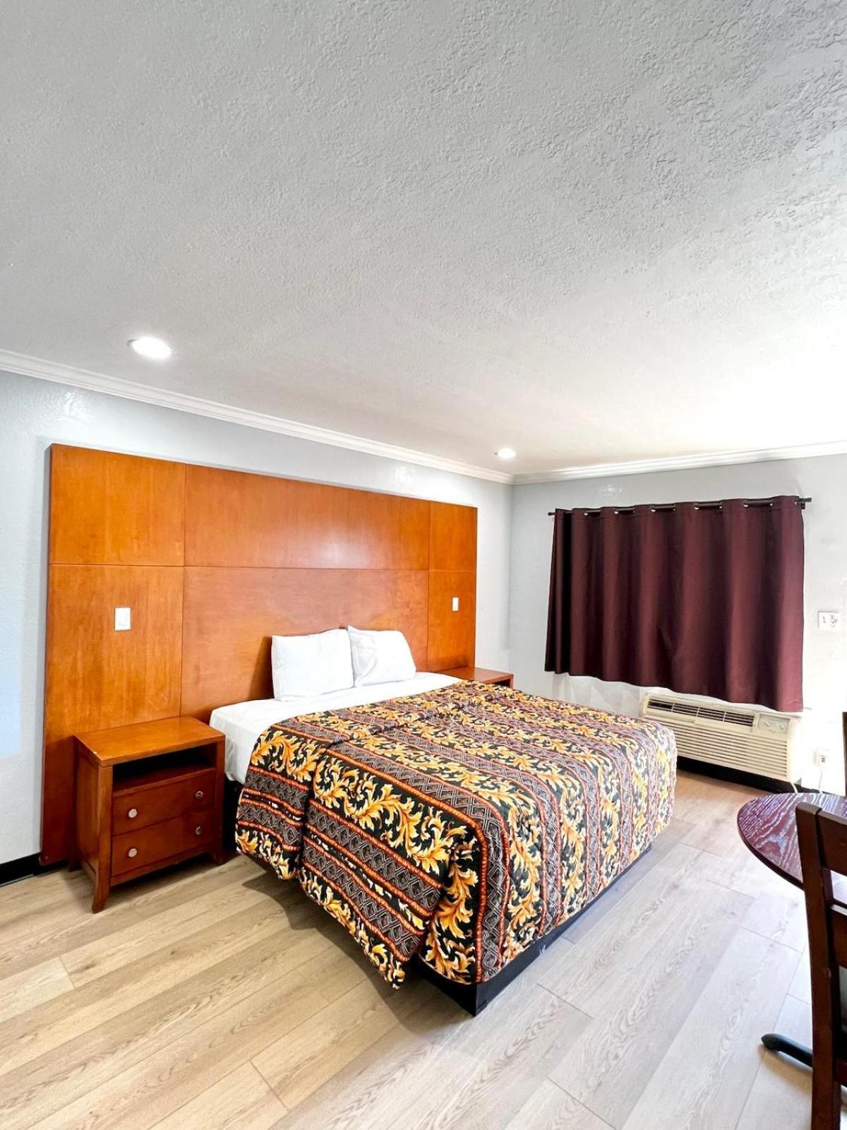Aqua Inn Motel Эль-Монте Экстерьер фото
